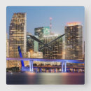 Search for illuminated clocks Building exterior