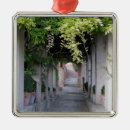 Search for alhambra christmas tree decorations Granada