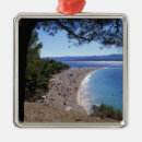 Search for daytime christmas tree decorations European