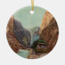 Search for royal christmas tree decorations Outdoors