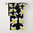 Search for yellow bath towels Hawaiian