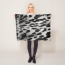 Search for black and white nature blankets Pattern