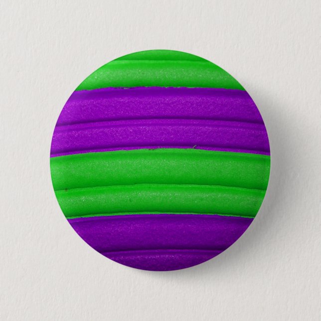 04 Green & Purple Rainbow Button (Front)