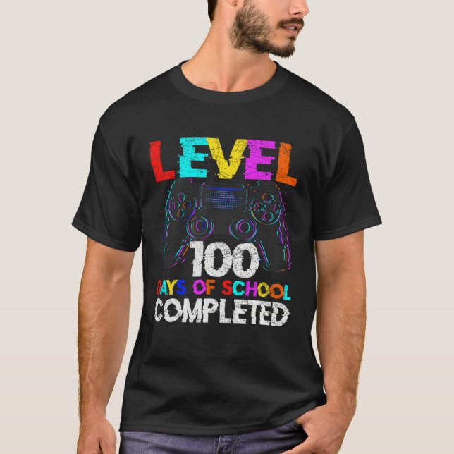 100 Days of School Completed Gamer Boy Level 100 C T-Shirt (Front)