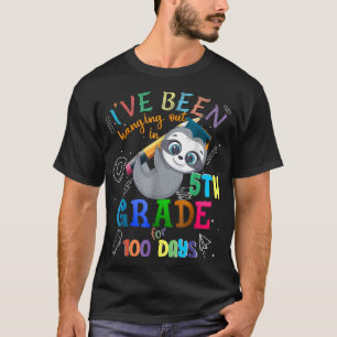 100 Days Of School Sloth Hanging Out In 5th Grade  T-Shirt