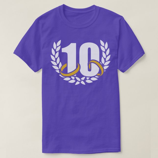 10 years 10th wedding anniversary wreath T-Shirt (Design Front)
