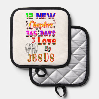 12 New Chapters 365 Days Love By Jesus Pot Holder