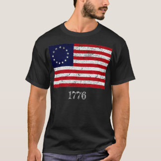 13 Star Flag Betsy Ross Design Distressed American T-Shirt