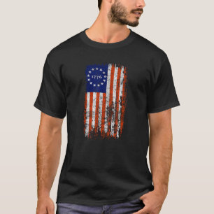 13 Stars Flag Betsy Ross American Revolution Flag  T-Shirt