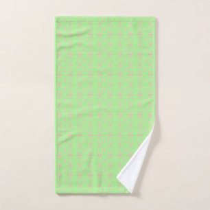 140 HAND TOWEL