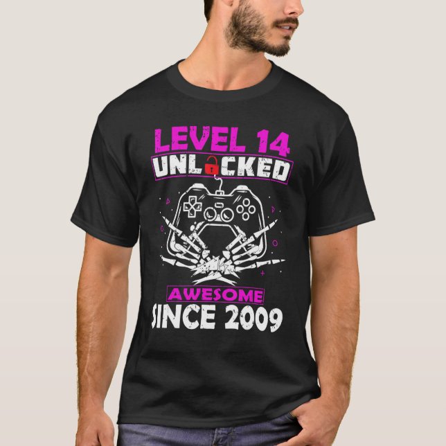 14th Birthday Gaming Level 14 Unlocked Awesome Sin T-Shirt (Front)