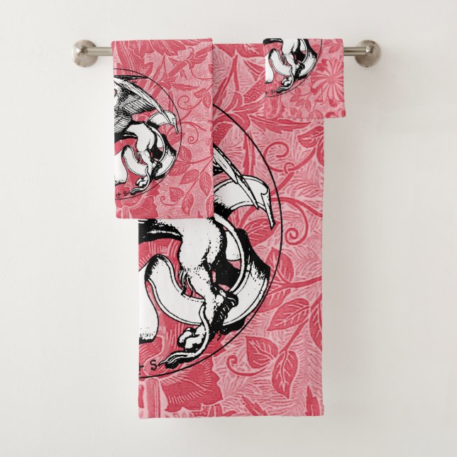 15th Century St Mark's Emblem Winged Lion Bath Towel Set (Insitu)