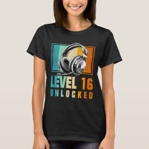 16th Birthday Boy Video Gamer Level 16 Unlocked Bo T-Shirt
