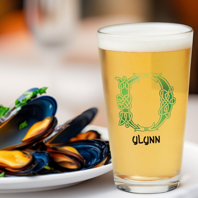 16th Century Celtic Knot Capital Letter D Glass (Creator Uploaded)