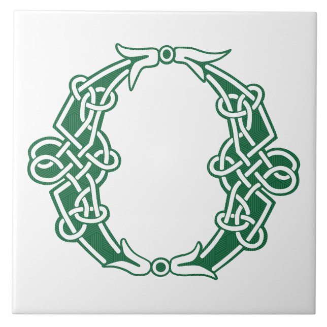 16th Century Celtic Knot Decorative Capital O Ceramic Tile (Front)