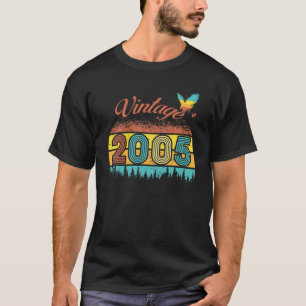 17 Years Old Vintage Retro 2005 17Th Birthday Eagl T-Shirt