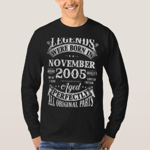 17th Birthday Legends Born In November 2005 17 Yr T-Shirt