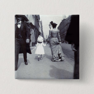 1880 Mother + Daughter in Boston 15 Cm Square Badge