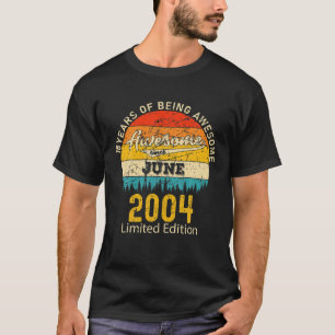 18 Year Old Born In May 2004 Vintage 18Th Birthday T-Shirt