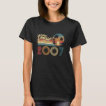18 Year Old Vintage 2007 Retro 18th Birthday Gifts T-Shirt<br><div class="desc">18 Year Old Vintage 2007 Retro 18th Birthday Gifts Men Women</div>