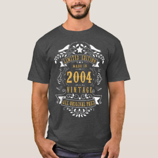 18 Years Old 18th Birthday Made Born in 2004 Boys  T-Shirt