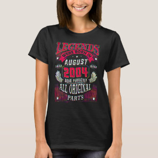 18th Birthday  Legends Born In August 2004 18 Year T-Shirt