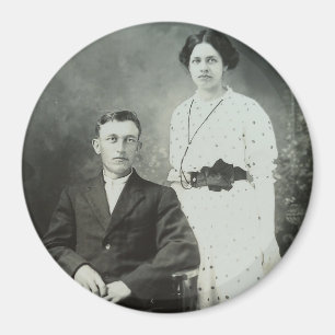 1914 Mr & Mrs Hill RPPC B&W Photo Couple Image Magnet
