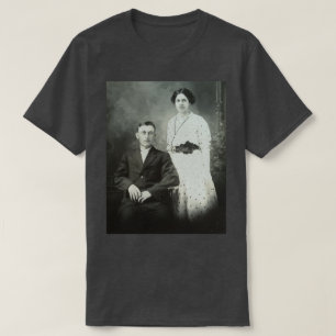 1914 Mr & Mrs Hill RPPC B&W Photo Couple Image T-Shirt