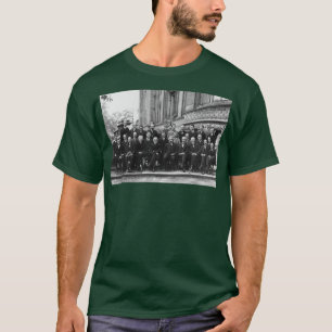 1927 Solvay Conference on Quantum Mechanics T-Shirt
