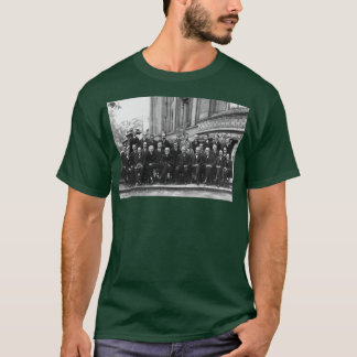 1927 Solvay Conference on Quantum Mechanics T-Shirt