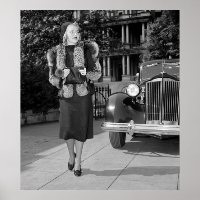 1930s Women's Fashion Poster (Front)