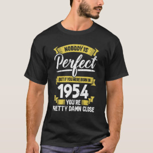 1954 Birthday Vintage Distressed Design T-Shirt
