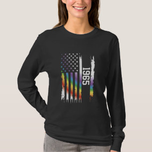 1965 United States Distressed Rainbow w US Flag T-Shirt