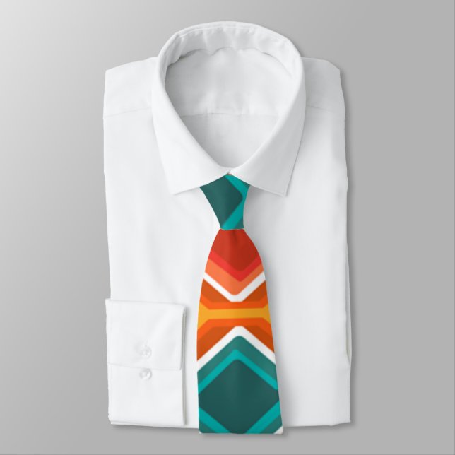1970s Connected Diamonds Tie (Tied)