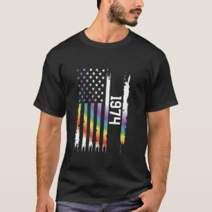 1974 United States Distressed Rainbow w US Flag T-Shirt