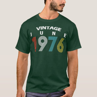 1976 June Vintage Birthday Gif T-Shirt