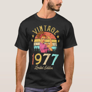 1977 Made In 1977 45Th Birthday Women 45 Years Old T-Shirt