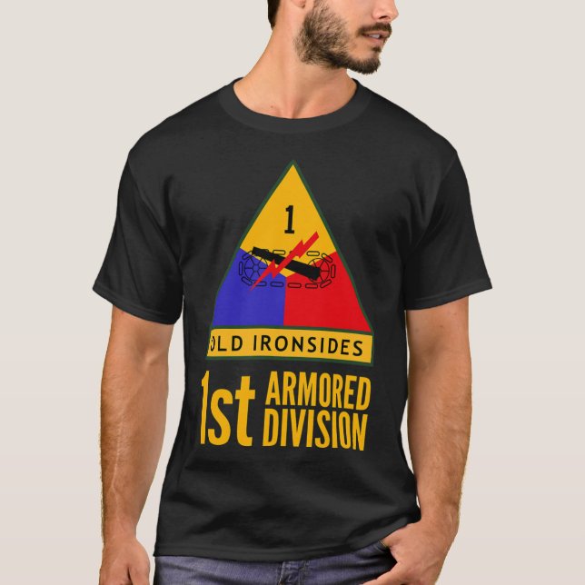 1ST ARMORED DIVISION ARMY US USA MILITARY T-Shirt. T-Shirt (Front)