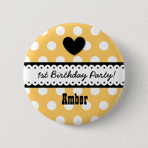 1st Birthday Girl Heart and Scalloped Ribbon v2G 6 Cm Round Badge
