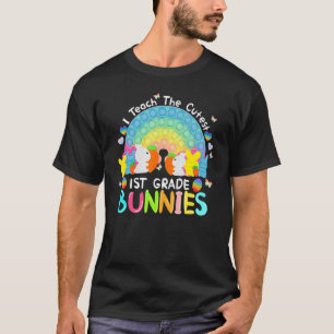1st Grade Bunnies I Teach The Cutest Pop It Cute E T-Shirt