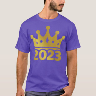 2023 with crown for birthday and party celebration T-Shirt