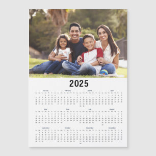 2025 Calendar Simple Photo Yearly View