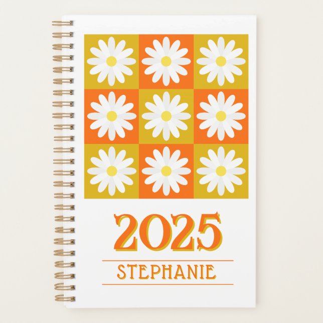 2025 Custom Name Retro Daisy Chequerboard Floral Planner (Front)
