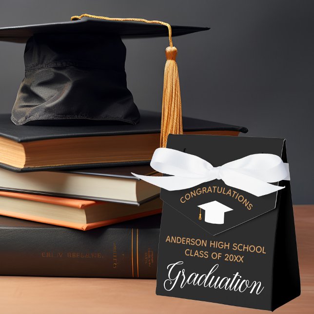 2025 Graduation Elegant Black Gold Custom Party Favour Box (Creator Uploaded)