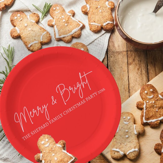 2025 Modern Merry and Bright Red Pink Christmas Paper Plate (Creator Uploaded)