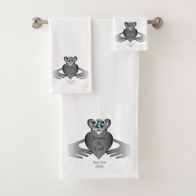 20th Wedding Anniversary Claddaugh  Bath Towel Set (Insitu)