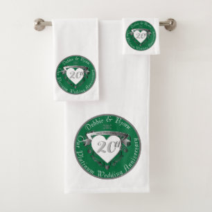 20th Wedding Anniversary Heart Emblem Emerald Bath Towel Set