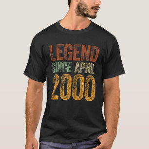22Nd Birthday April Born 22 Years Legend Since 200 T-Shirt