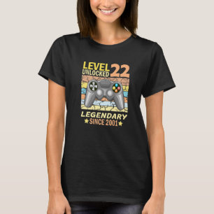22th birthday gamer born in 2001 T-Shirt