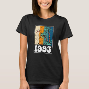 30th Birthday Design u2013 1993 Summer Palm Trees  T-Shirt